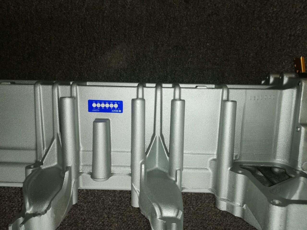 Mercedes-Benz EGR COOLER 4711404875 / 9361421679 / 4711421909 / 4711421809 / 4 Mercedes-Benz ACTROS MP4 truck - Moottori ja osat - Kuorma-auto: kuva Mercedes-Benz EGR COOLER 4711404875 / 9361421679 / 4711421909 / 4711421809 / 4 Mercedes-Benz ACTROS MP4 truck - Moottori ja osat - Kuorma-auto Mercedes-Benz EGR COOLER 4711404875 / 9361421679 / 4711421909 / 4711421809 / 4 Mercedes-Benz ACTROS MP4 truck - Moottori ja osat - Kuorma-auto: kuva Mercedes-Benz EGR COOLER 4711404875 / 9361421679 / 4711421909 / 4711421809 / 4 Mercedes-Benz ACTROS MP4 truck - Moottori ja osat - Kuorma-auto