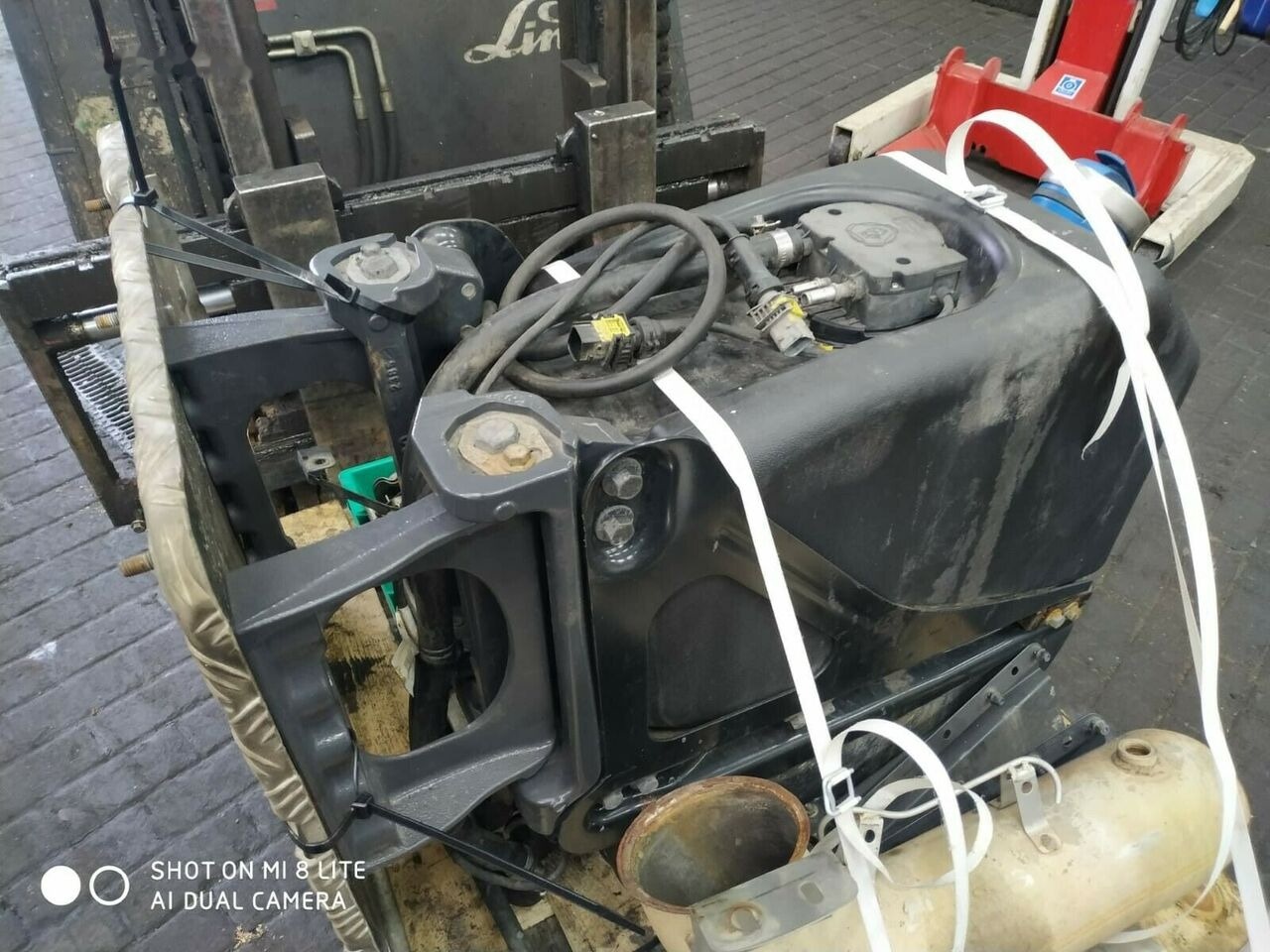 Scania 2244863 2140809 - AdBlue tankki - Kuorma-auto: kuva Scania 2244863 2140809 - AdBlue tankki - Kuorma-auto Scania 2244863 2140809 - AdBlue tankki - Kuorma-auto: kuva Scania 2244863 2140809 - AdBlue tankki - Kuorma-auto
