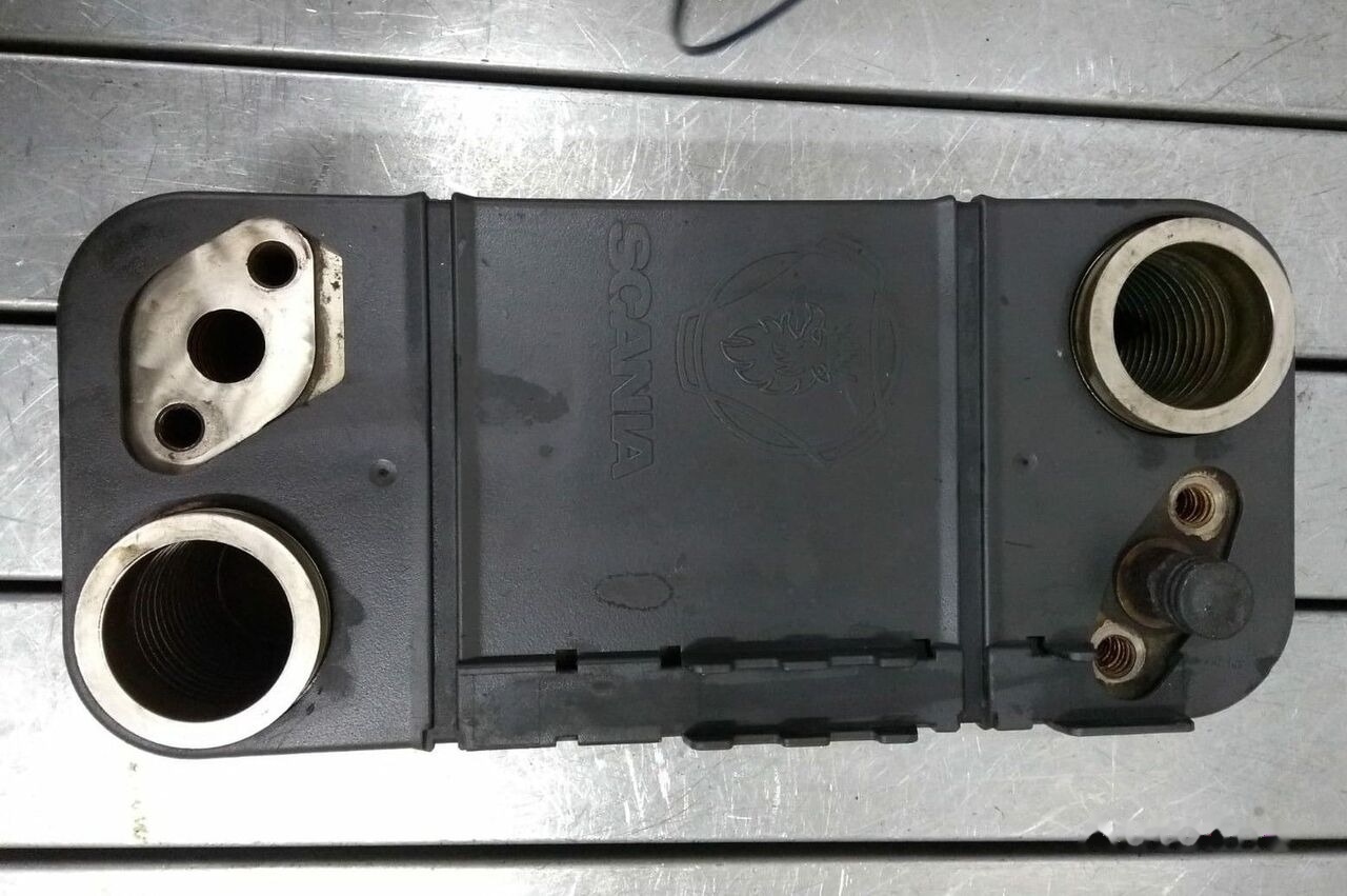 Scania RETARDER , OLD AND NEW TYPE 1804210, 2155059 - Öljynjäähdytin - Kuorma-auto: kuva Scania RETARDER , OLD AND NEW TYPE 1804210, 2155059 - Öljynjäähdytin - Kuorma-auto Scania RETARDER , OLD AND NEW TYPE 1804210, 2155059 - Öljynjäähdytin - Kuorma-auto: kuva Scania RETARDER , OLD AND NEW TYPE 1804210, 2155059 - Öljynjäähdytin - Kuorma-auto