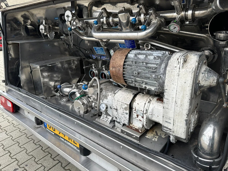 Feldbinder LEVENSMIDDELEN / FOOD / LEBENSMITTEL / 33.500L / 3-COMP / POMP / NL-trailer / APK: 09-2026, 10x beschikbaar - Säiliöpuoliperävaunu: kuva Feldbinder LEVENSMIDDELEN / FOOD / LEBENSMITTEL / 33.500L / 3-COMP / POMP / NL-trailer / APK: 09-2026, 10x beschikbaar - Säiliöpuoliperävaunu Feldbinder LEVENSMIDDELEN / FOOD / LEBENSMITTEL / 33.500L / 3-COMP / POMP / NL-trailer / APK: 09-2026, 10x beschikbaar - Säiliöpuoliperävaunu: kuva Feldbinder LEVENSMIDDELEN / FOOD / LEBENSMITTEL / 33.500L / 3-COMP / POMP / NL-trailer / APK: 09-2026, 10x beschikbaar - Säiliöpuoliperävaunu