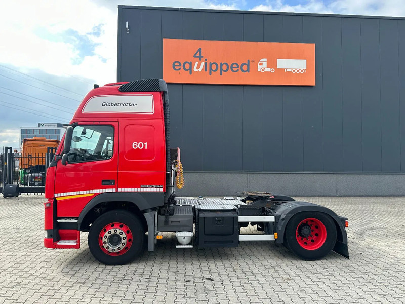 Volvo FM 450 Globetrotter, Night-Airco, ADR (EX/II, EX/III, FL, AT), EURO-6, ALCOA, VEB, 4x available - Vetopöytäauto: kuva Volvo FM 450 Globetrotter, Night-Airco, ADR (EX/II, EX/III, FL, AT), EURO-6, ALCOA, VEB, 4x available - Vetopöytäauto Volvo FM 450 Globetrotter, Night-Airco, ADR (EX/II, EX/III, FL, AT), EURO-6, ALCOA, VEB, 4x available - Vetopöytäauto: kuva Volvo FM 450 Globetrotter, Night-Airco, ADR (EX/II, EX/III, FL, AT), EURO-6, ALCOA, VEB, 4x available - Vetopöytäauto