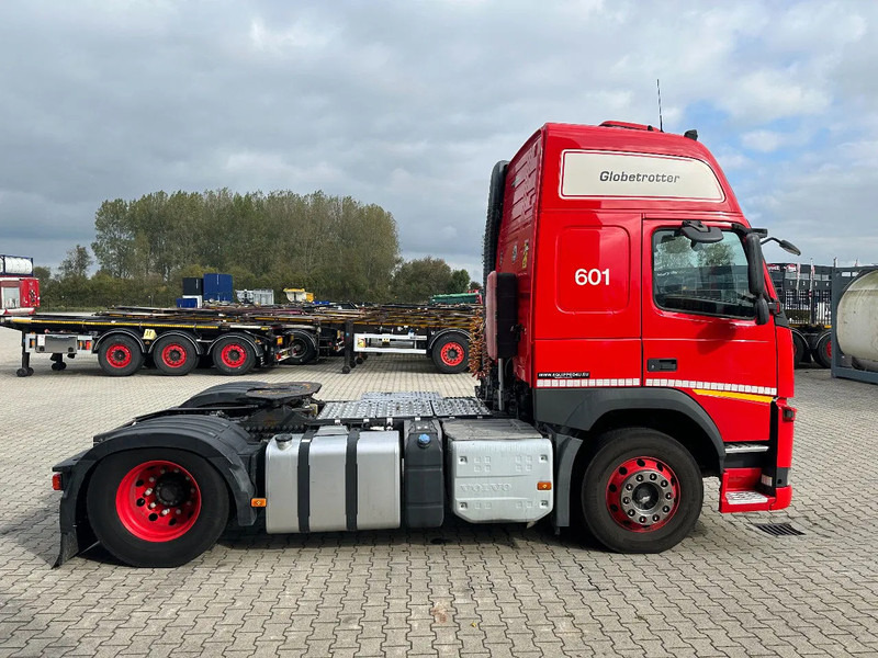 Volvo FM 450 Globetrotter, Night-Airco, ADR (EX/II, EX/III, FL, AT), EURO-6, ALCOA, VEB, 4x available - Vetopöytäauto: kuva Volvo FM 450 Globetrotter, Night-Airco, ADR (EX/II, EX/III, FL, AT), EURO-6, ALCOA, VEB, 4x available - Vetopöytäauto Volvo FM 450 Globetrotter, Night-Airco, ADR (EX/II, EX/III, FL, AT), EURO-6, ALCOA, VEB, 4x available - Vetopöytäauto: kuva Volvo FM 450 Globetrotter, Night-Airco, ADR (EX/II, EX/III, FL, AT), EURO-6, ALCOA, VEB, 4x available - Vetopöytäauto