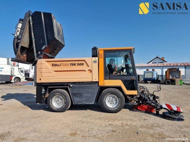 Multicar Tremo Multicar TSK 500/Kehrmaschine/Winter - Lakaisuauto: kuva Multicar Tremo Multicar TSK 500/Kehrmaschine/Winter - Lakaisuauto Multicar Tremo Multicar TSK 500/Kehrmaschine/Winter - Lakaisuauto: kuva Multicar Tremo Multicar TSK 500/Kehrmaschine/Winter - Lakaisuauto