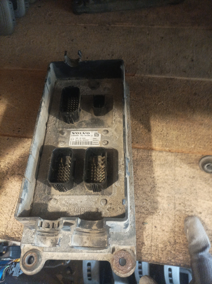 Volvo Volvo - Ohjainyksikkö: kuva Volvo Volvo - Ohjainyksikkö Volvo Volvo - Ohjainyksikkö: kuva Volvo Volvo - Ohjainyksikkö