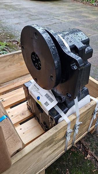 Zuidberg Frontzapfwelle zum Case PUMA / PUMA CVX / STEYR CVT - Varaosat - Traktori: kuva Zuidberg Frontzapfwelle zum Case PUMA / PUMA CVX / STEYR CVT - Varaosat - Traktori Zuidberg Frontzapfwelle zum Case PUMA / PUMA CVX / STEYR CVT - Varaosat - Traktori: kuva Zuidberg Frontzapfwelle zum Case PUMA / PUMA CVX / STEYR CVT - Varaosat - Traktori