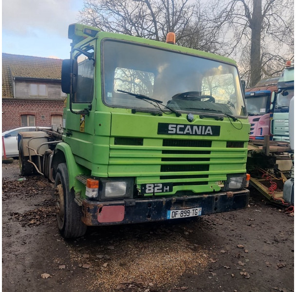 Scania 82-H - Konttialus/ Vaihtokuormatilat kuorma-auto: kuva Scania 82-H - Konttialus/ Vaihtokuormatilat kuorma-auto Scania 82-H - Konttialus/ Vaihtokuormatilat kuorma-auto: kuva Scania 82-H - Konttialus/ Vaihtokuormatilat kuorma-auto