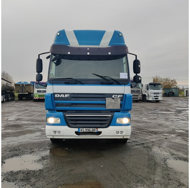 DAF CF-85-460 - Vetopöytäauto: kuva DAF CF-85-460 - Vetopöytäauto DAF CF-85-460 - Vetopöytäauto: kuva DAF CF-85-460 - Vetopöytäauto