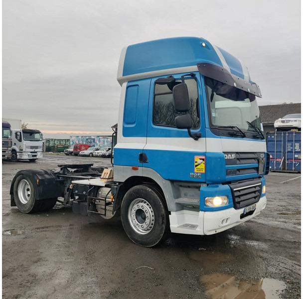 DAF CF-85-460 - Vetopöytäauto: kuva DAF CF-85-460 - Vetopöytäauto DAF CF-85-460 - Vetopöytäauto: kuva DAF CF-85-460 - Vetopöytäauto