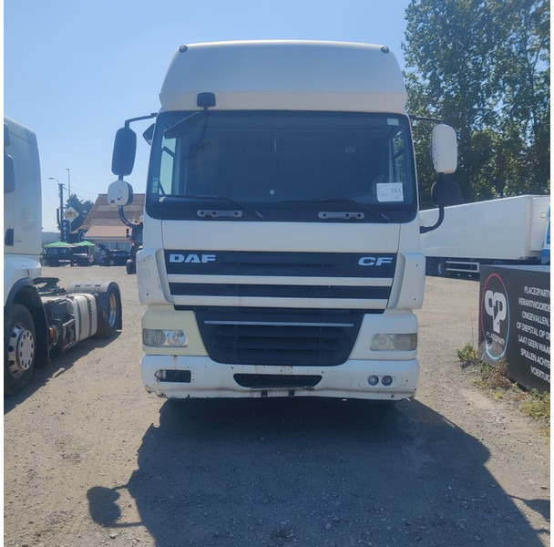 DAF CF - Vetopöytäauto: kuva DAF CF - Vetopöytäauto DAF CF - Vetopöytäauto: kuva DAF CF - Vetopöytäauto