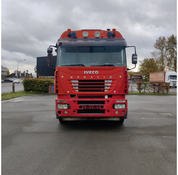 Iveco 480 - Vetopöytäauto: kuva Iveco 480 - Vetopöytäauto Iveco 480 - Vetopöytäauto: kuva Iveco 480 - Vetopöytäauto