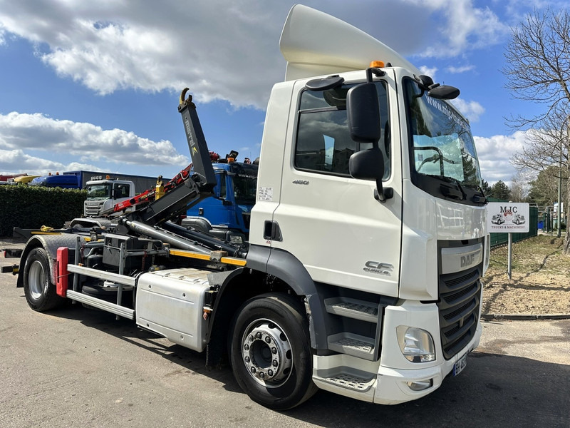 DAF CF 460 4x2 19T MARREL ABROLLKIPPER HAKEN - 5.10M + 1.30M Ausziehbarer Stoßstange - EURO 6 - 13L ENGINE - ZF AUTO - Koukkulava kuorma-auto: kuva DAF CF 460 4x2 19T MARREL ABROLLKIPPER HAKEN - 5.10M + 1.30M Ausziehbarer Stoßstange - EURO 6 - 13L ENGINE - ZF AUTO - Koukkulava kuorma-auto DAF CF 460 4x2 19T MARREL ABROLLKIPPER HAKEN - 5.10M + 1.30M Ausziehbarer Stoßstange - EURO 6 - 13L ENGINE - ZF AUTO - Koukkulava kuorma-auto: kuva DAF CF 460 4x2 19T MARREL ABROLLKIPPER HAKEN - 5.10M + 1.30M Ausziehbarer Stoßstange - EURO 6 - 13L ENGINE - ZF AUTO - Koukkulava kuorma-auto