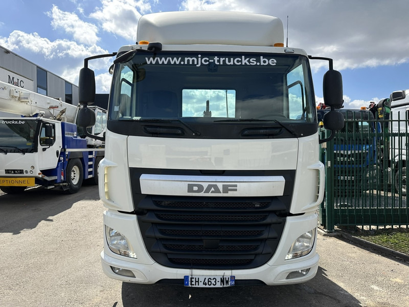 DAF CF 460 4x2 19T MARREL ABROLLKIPPER HAKEN - 5.10M + 1.30M Ausziehbarer Stoßstange - EURO 6 - 13L ENGINE - ZF AUTO - Koukkulava kuorma-auto: kuva DAF CF 460 4x2 19T MARREL ABROLLKIPPER HAKEN - 5.10M + 1.30M Ausziehbarer Stoßstange - EURO 6 - 13L ENGINE - ZF AUTO - Koukkulava kuorma-auto DAF CF 460 4x2 19T MARREL ABROLLKIPPER HAKEN - 5.10M + 1.30M Ausziehbarer Stoßstange - EURO 6 - 13L ENGINE - ZF AUTO - Koukkulava kuorma-auto: kuva DAF CF 460 4x2 19T MARREL ABROLLKIPPER HAKEN - 5.10M + 1.30M Ausziehbarer Stoßstange - EURO 6 - 13L ENGINE - ZF AUTO - Koukkulava kuorma-auto