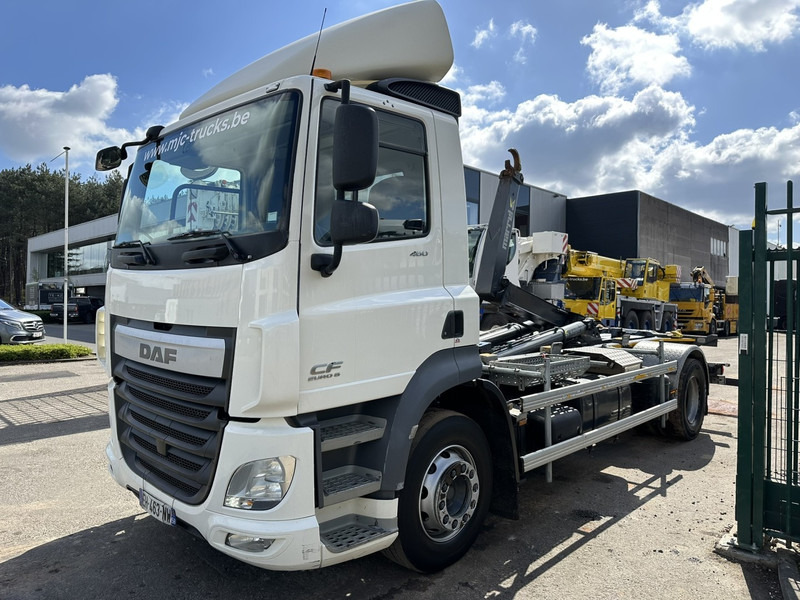 DAF CF 460 4x2 19T MARREL ABROLLKIPPER HAKEN - 5.10M + 1.30M Ausziehbarer Stoßstange - EURO 6 - 13L ENGINE - ZF AUTO - Koukkulava kuorma-auto: kuva DAF CF 460 4x2 19T MARREL ABROLLKIPPER HAKEN - 5.10M + 1.30M Ausziehbarer Stoßstange - EURO 6 - 13L ENGINE - ZF AUTO - Koukkulava kuorma-auto DAF CF 460 4x2 19T MARREL ABROLLKIPPER HAKEN - 5.10M + 1.30M Ausziehbarer Stoßstange - EURO 6 - 13L ENGINE - ZF AUTO - Koukkulava kuorma-auto: kuva DAF CF 460 4x2 19T MARREL ABROLLKIPPER HAKEN - 5.10M + 1.30M Ausziehbarer Stoßstange - EURO 6 - 13L ENGINE - ZF AUTO - Koukkulava kuorma-auto