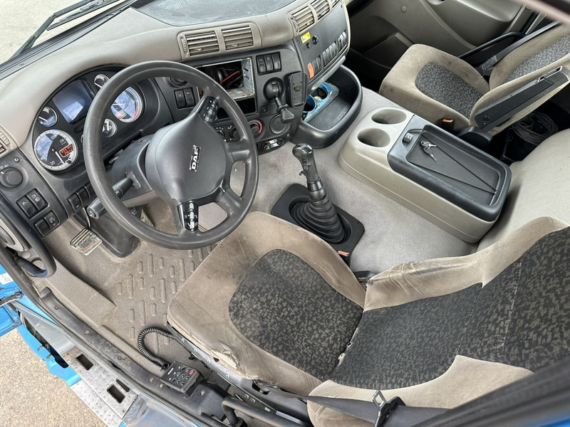 Lava-kuorma-auto DAF CF 85.360 8x2 (no crane!) - MANUAL GEARBOX ZF - EURO 5 - BE TRUCK: kuva Lava-kuorma-auto DAF CF 85.360 8x2 (no crane!) - MANUAL GEARBOX ZF - EURO 5 - BE TRUCK