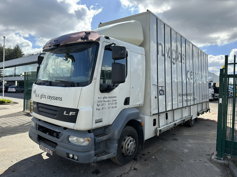 DAF LF 55.250 12T - GLASTRANSPORT / GLASRESTEEL - AIR SUSPENSION - EURO 4 - BELGIAN REGISTRATION - Kuorma-auto: kuva DAF LF 55.250 12T - GLASTRANSPORT / GLASRESTEEL - AIR SUSPENSION - EURO 4 - BELGIAN REGISTRATION - Kuorma-auto DAF LF 55.250 12T - GLASTRANSPORT / GLASRESTEEL - AIR SUSPENSION - EURO 4 - BELGIAN REGISTRATION - Kuorma-auto: kuva DAF LF 55.250 12T - GLASTRANSPORT / GLASRESTEEL - AIR SUSPENSION - EURO 4 - BELGIAN REGISTRATION - Kuorma-auto