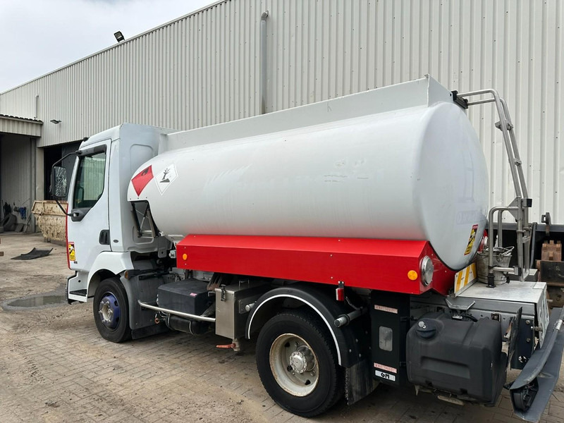 Renault MIDLUM 150 FUEL TANKER / CITERNE MAZOUT - 6500L - 3 COMPARTIMENTS - *ENGINE PROBLEM* - Säiliöauto: kuva Renault MIDLUM 150 FUEL TANKER / CITERNE MAZOUT - 6500L - 3 COMPARTIMENTS - *ENGINE PROBLEM* - Säiliöauto Renault MIDLUM 150 FUEL TANKER / CITERNE MAZOUT - 6500L - 3 COMPARTIMENTS - *ENGINE PROBLEM* - Säiliöauto: kuva Renault MIDLUM 150 FUEL TANKER / CITERNE MAZOUT - 6500L - 3 COMPARTIMENTS - *ENGINE PROBLEM* - Säiliöauto