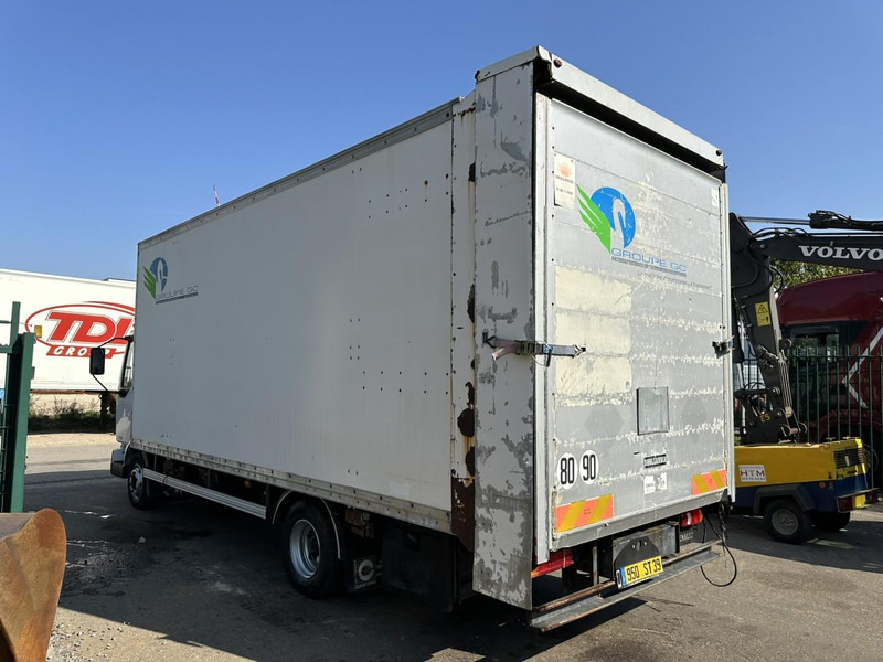 Renault MIDLUM 180 DCI 10T - CLOSED BOX 6.5m x 2.47m x 2.52m - E3 - AIR SUSPENSION - MANUAL - FR TRUCK - Umpikori kuorma-auto: kuva Renault MIDLUM 180 DCI 10T - CLOSED BOX 6.5m x 2.47m x 2.52m - E3 - AIR SUSPENSION - MANUAL - FR TRUCK - Umpikori kuorma-auto Renault MIDLUM 180 DCI 10T - CLOSED BOX 6.5m x 2.47m x 2.52m - E3 - AIR SUSPENSION - MANUAL - FR TRUCK - Umpikori kuorma-auto: kuva Renault MIDLUM 180 DCI 10T - CLOSED BOX 6.5m x 2.47m x 2.52m - E3 - AIR SUSPENSION - MANUAL - FR TRUCK - Umpikori kuorma-auto
