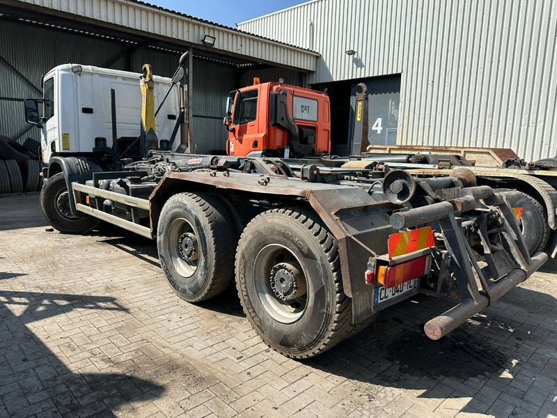 Scania 114C-340 6x4 HOOKLIFT 20T GANCHO - SPRING / BALLESTAS - MANUAL - EURO 3 - FR TRUCK - Koukkulava kuorma-auto: kuva Scania 114C-340 6x4 HOOKLIFT 20T GANCHO - SPRING / BALLESTAS - MANUAL - EURO 3 - FR TRUCK - Koukkulava kuorma-auto Scania 114C-340 6x4 HOOKLIFT 20T GANCHO - SPRING / BALLESTAS - MANUAL - EURO 3 - FR TRUCK - Koukkulava kuorma-auto: kuva Scania 114C-340 6x4 HOOKLIFT 20T GANCHO - SPRING / BALLESTAS - MANUAL - EURO 3 - FR TRUCK - Koukkulava kuorma-auto