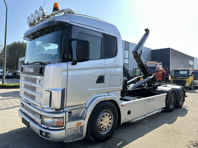 Scania 144G-530 V8 6x4 HOOKLIFT 20T MEILLER -VOL LUCHT - OPTI-CRUISE - CR19 SLAAPCABINE - Koukkulava kuorma-auto: kuva Scania 144G-530 V8 6x4 HOOKLIFT 20T MEILLER -VOL LUCHT - OPTI-CRUISE - CR19 SLAAPCABINE - Koukkulava kuorma-auto Scania 144G-530 V8 6x4 HOOKLIFT 20T MEILLER -VOL LUCHT - OPTI-CRUISE - CR19 SLAAPCABINE - Koukkulava kuorma-auto: kuva Scania 144G-530 V8 6x4 HOOKLIFT 20T MEILLER -VOL LUCHT - OPTI-CRUISE - CR19 SLAAPCABINE - Koukkulava kuorma-auto