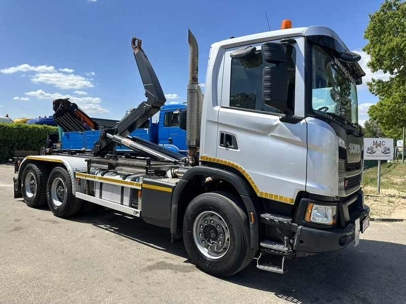 Scania G450 XT 6X4 AJK HAAKSYSTEEM 20T - 5760mm - WB 3m90 - HUB REDUCTION / STEEL SUSPENSION - EURO 6 - BE TRUCK - Koukkulava kuorma-auto: kuva Scania G450 XT 6X4 AJK HAAKSYSTEEM 20T - 5760mm - WB 3m90 - HUB REDUCTION / STEEL SUSPENSION - EURO 6 - BE TRUCK - Koukkulava kuorma-auto Scania G450 XT 6X4 AJK HAAKSYSTEEM 20T - 5760mm - WB 3m90 - HUB REDUCTION / STEEL SUSPENSION - EURO 6 - BE TRUCK - Koukkulava kuorma-auto: kuva Scania G450 XT 6X4 AJK HAAKSYSTEEM 20T - 5760mm - WB 3m90 - HUB REDUCTION / STEEL SUSPENSION - EURO 6 - BE TRUCK - Koukkulava kuorma-auto