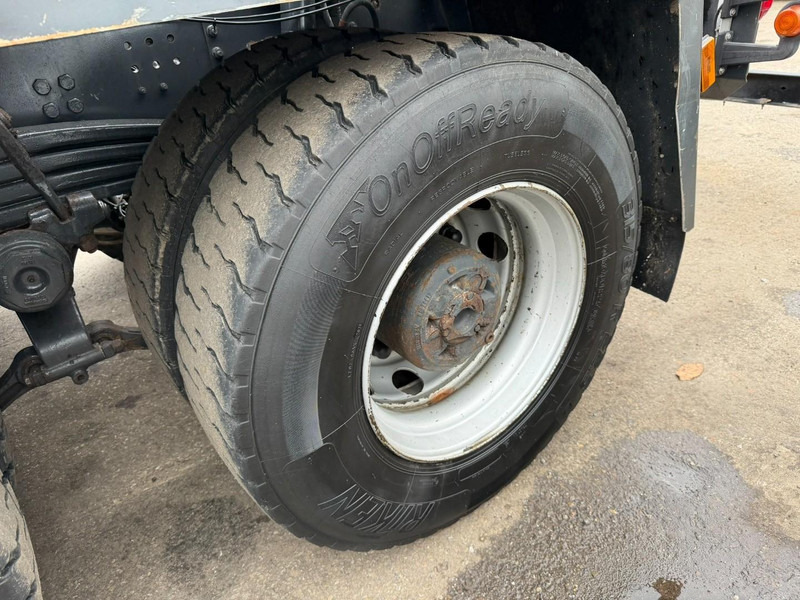 Koukkulava kuorma-auto, Nosturiauto Scania P400 6x4 HOOKLIFT + CRANE PALFINGER PK9001 EH - RETARDER - 5/6F + ROTATOR + RADIO - WB 3m90 - EURO 5 - HUB REDUCTION / SPRING - BE TRUCK: kuva Koukkulava kuorma-auto, Nosturiauto Scania P400 6x4 HOOKLIFT + CRANE PALFINGER PK9001 EH - RETARDER - 5/6F + ROTATOR + RADIO - WB 3m90 - EURO 5 - HUB REDUCTION / SPRING - BE TRUCK Koukkulava kuorma-auto, Nosturiauto Scania P400 6x4 HOOKLIFT + CRANE PALFINGER PK9001 EH - RETARDER - 5/6F + ROTATOR + RADIO - WB 3m90 - EURO 5 - HUB REDUCTION / SPRING - BE TRUCK: kuva Koukkulava kuorma-auto, Nosturiauto Scania P400 6x4 HOOKLIFT + CRANE PALFINGER PK9001 EH - RETARDER - 5/6F + ROTATOR + RADIO - WB 3m90 - EURO 5 - HUB REDUCTION / SPRING - BE TRUCK