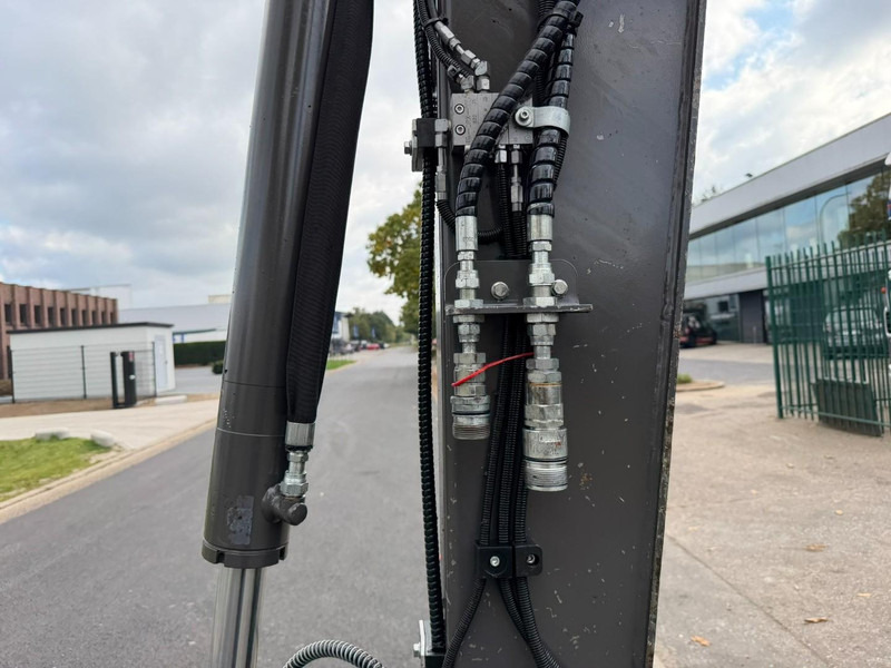 Volvo ECR 58 F FULL HYDR - 2911 H - HYDR QUICKHITCH - A/C - BLADE - CE - BE MACHINE - Minikuormaaja: kuva Volvo ECR 58 F FULL HYDR - 2911 H - HYDR QUICKHITCH - A/C - BLADE - CE - BE MACHINE - Minikuormaaja Volvo ECR 58 F FULL HYDR - 2911 H - HYDR QUICKHITCH - A/C - BLADE - CE - BE MACHINE - Minikuormaaja: kuva Volvo ECR 58 F FULL HYDR - 2911 H - HYDR QUICKHITCH - A/C - BLADE - CE - BE MACHINE - Minikuormaaja