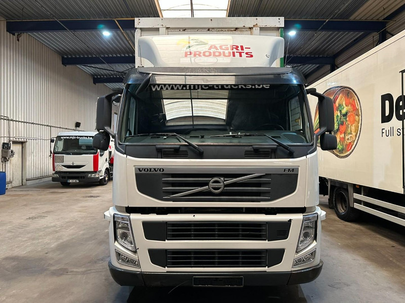 Volvo FM 330 4x2 BOX 7m x 2m48 x 2m75 - 542.000km - EURO 5 - I SHIFT - 19T - A/C - LARGE TAILLIFT - Pressukapelli kuorma-auto: kuva Volvo FM 330 4x2 BOX 7m x 2m48 x 2m75 - 542.000km - EURO 5 - I SHIFT - 19T - A/C - LARGE TAILLIFT - Pressukapelli kuorma-auto Volvo FM 330 4x2 BOX 7m x 2m48 x 2m75 - 542.000km - EURO 5 - I SHIFT - 19T - A/C - LARGE TAILLIFT - Pressukapelli kuorma-auto: kuva Volvo FM 330 4x2 BOX 7m x 2m48 x 2m75 - 542.000km - EURO 5 - I SHIFT - 19T - A/C - LARGE TAILLIFT - Pressukapelli kuorma-auto