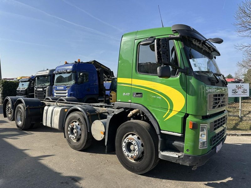Volvo FM 340 8x2 CHASSIS (7m35) - LIFT+STEERING AXLE - MANUAL GEARBOX - EURO 3 - TÜV 05/2025 - BE TRUCK - Kuorma-auto alusta: kuva Volvo FM 340 8x2 CHASSIS (7m35) - LIFT+STEERING AXLE - MANUAL GEARBOX - EURO 3 - TÜV 05/2025 - BE TRUCK - Kuorma-auto alusta Volvo FM 340 8x2 CHASSIS (7m35) - LIFT+STEERING AXLE - MANUAL GEARBOX - EURO 3 - TÜV 05/2025 - BE TRUCK - Kuorma-auto alusta: kuva Volvo FM 340 8x2 CHASSIS (7m35) - LIFT+STEERING AXLE - MANUAL GEARBOX - EURO 3 - TÜV 05/2025 - BE TRUCK - Kuorma-auto alusta