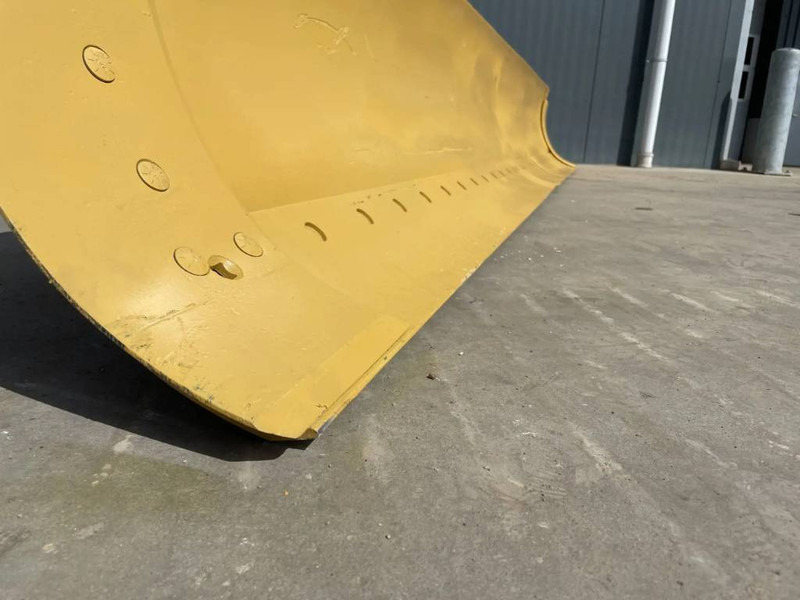 Cat 140K Moldboard - Puskulevy - Rakennuskoneet: kuva Cat 140K Moldboard - Puskulevy - Rakennuskoneet Cat 140K Moldboard - Puskulevy - Rakennuskoneet: kuva Cat 140K Moldboard - Puskulevy - Rakennuskoneet