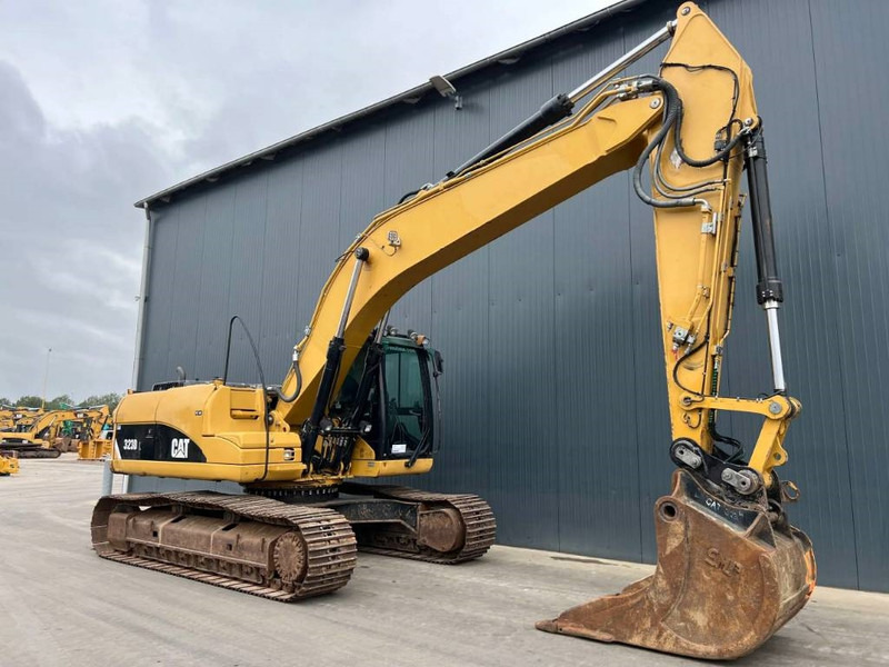 Cat 323D L - Telakaivukone: kuva Cat 323D L - Telakaivukone Cat 323D L - Telakaivukone: kuva Cat 323D L - Telakaivukone