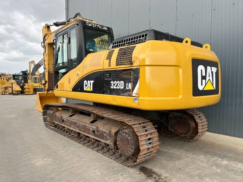 Cat 323D LN - Telakaivukone: kuva Cat 323D LN - Telakaivukone Cat 323D LN - Telakaivukone: kuva Cat 323D LN - Telakaivukone