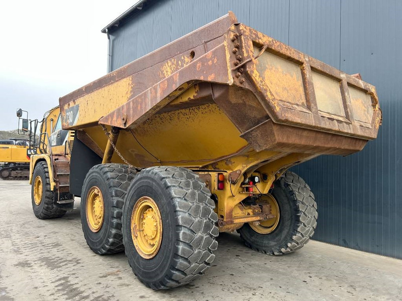 Cat 730 - Nivelkippiauto: kuva Cat 730 - Nivelkippiauto Cat 730 - Nivelkippiauto: kuva Cat 730 - Nivelkippiauto
