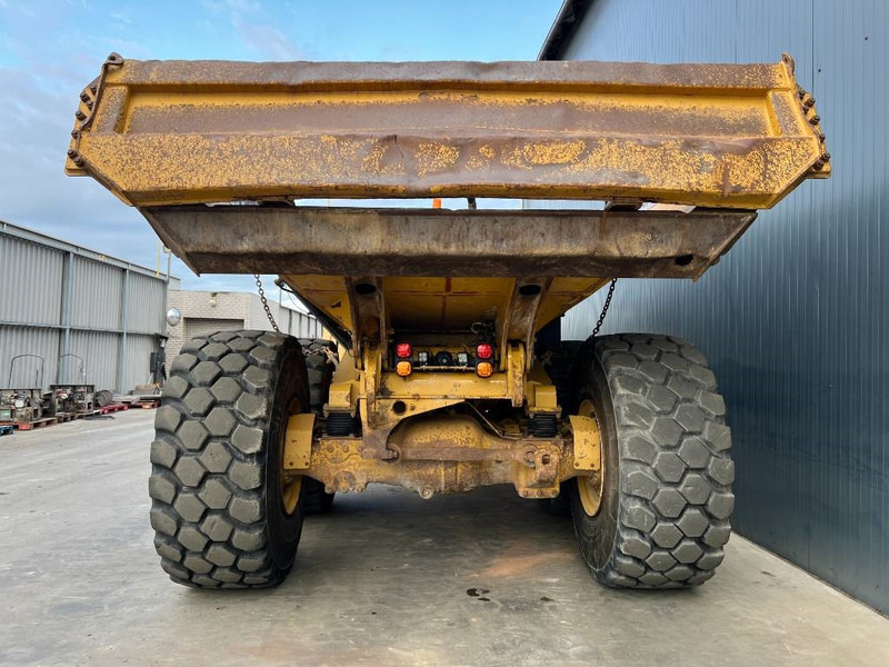 Cat 735C - Nivelkippiauto: kuva Cat 735C - Nivelkippiauto Cat 735C - Nivelkippiauto: kuva Cat 735C - Nivelkippiauto