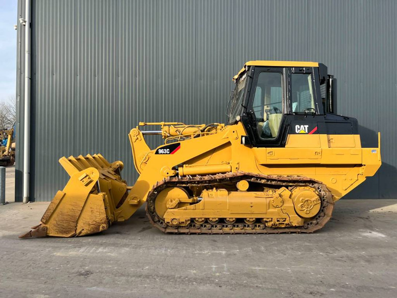 Cat 963C - Telakuormaaja: kuva Cat 963C - Telakuormaaja Cat 963C - Telakuormaaja: kuva Cat 963C - Telakuormaaja