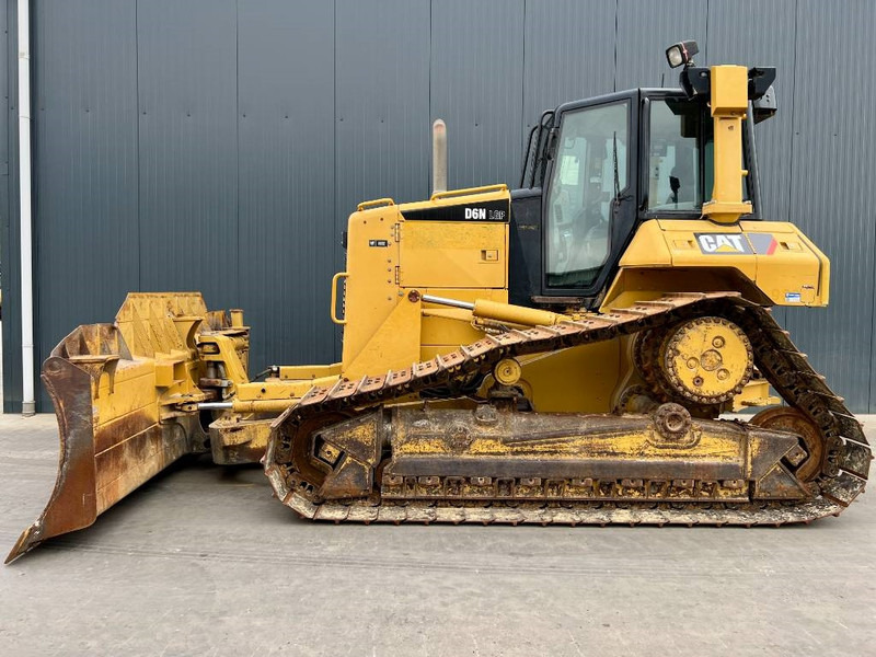 Cat D6N LGP - Puskutraktori: kuva Cat D6N LGP - Puskutraktori Cat D6N LGP - Puskutraktori: kuva Cat D6N LGP - Puskutraktori