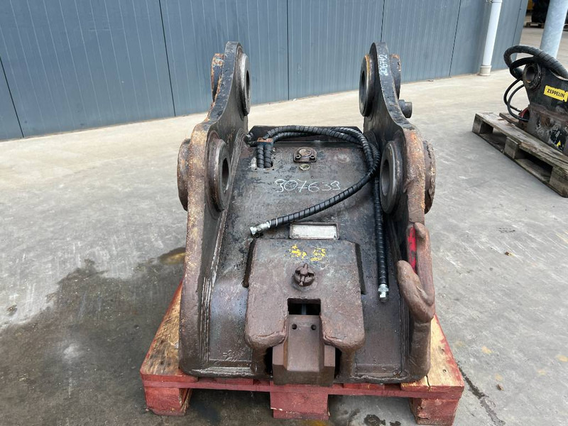 KLEPP MEK KM 3 / VOLVO S3 - 349E / 352F - Pikaliitin - Rakennuskoneet: kuva KLEPP MEK KM 3 / VOLVO S3 - 349E / 352F - Pikaliitin - Rakennuskoneet KLEPP MEK KM 3 / VOLVO S3 - 349E / 352F - Pikaliitin - Rakennuskoneet: kuva KLEPP MEK KM 3 / VOLVO S3 - 349E / 352F - Pikaliitin - Rakennuskoneet