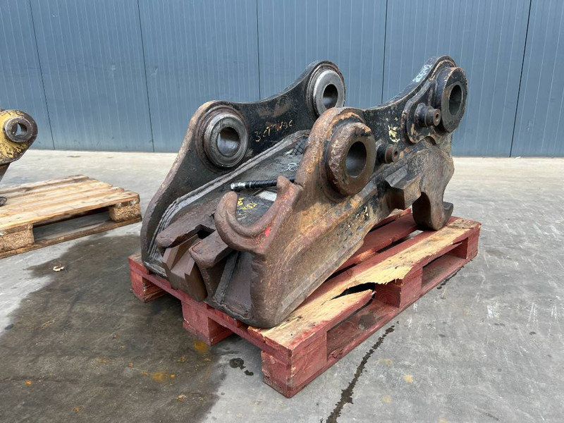 KLEPP MEK KM 3 / VOLVO S3 - 349E / 352F - Pikaliitin - Rakennuskoneet: kuva KLEPP MEK KM 3 / VOLVO S3 - 349E / 352F - Pikaliitin - Rakennuskoneet KLEPP MEK KM 3 / VOLVO S3 - 349E / 352F - Pikaliitin - Rakennuskoneet: kuva KLEPP MEK KM 3 / VOLVO S3 - 349E / 352F - Pikaliitin - Rakennuskoneet