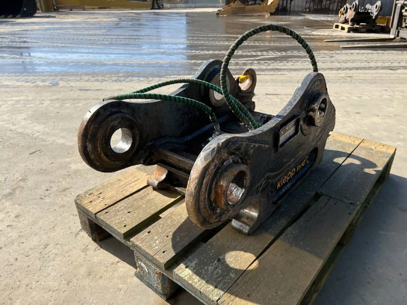 KLEPP MEK KM70 - DX210 - Pikaliitin - Rakennuskoneet: kuva KLEPP MEK KM70 - DX210 - Pikaliitin - Rakennuskoneet KLEPP MEK KM70 - DX210 - Pikaliitin - Rakennuskoneet: kuva KLEPP MEK KM70 - DX210 - Pikaliitin - Rakennuskoneet