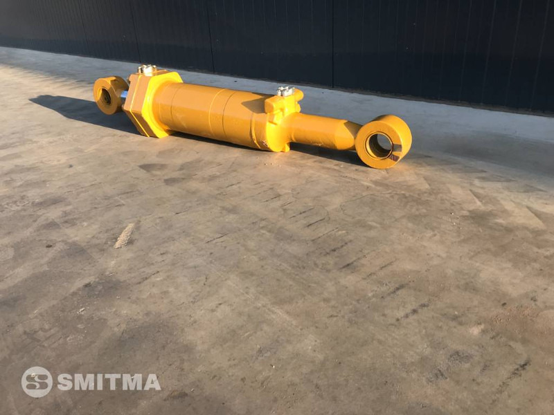 Cat 155-3652 D8R / D8T Tip Cylinder - Lisälaitteet - Rakennuskoneet: kuva Cat 155-3652 D8R / D8T Tip Cylinder - Lisälaitteet - Rakennuskoneet Cat 155-3652 D8R / D8T Tip Cylinder - Lisälaitteet - Rakennuskoneet: kuva Cat 155-3652 D8R / D8T Tip Cylinder - Lisälaitteet - Rakennuskoneet