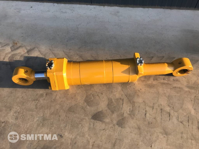 Cat 155-3652 D8R / D8T Tip Cylinder - Lisälaitteet - Rakennuskoneet: kuva Cat 155-3652 D8R / D8T Tip Cylinder - Lisälaitteet - Rakennuskoneet Cat 155-3652 D8R / D8T Tip Cylinder - Lisälaitteet - Rakennuskoneet: kuva Cat 155-3652 D8R / D8T Tip Cylinder - Lisälaitteet - Rakennuskoneet