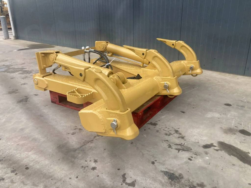 Cat D5M Ripper - Lisälaitteet - Rakennuskoneet: kuva Cat D5M Ripper - Lisälaitteet - Rakennuskoneet Cat D5M Ripper - Lisälaitteet - Rakennuskoneet: kuva Cat D5M Ripper - Lisälaitteet - Rakennuskoneet