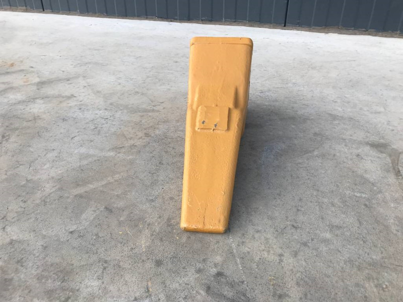 Cat D6R / D6T / D6M / D6N Ripper Tips 6Y0359 - Lisälaitteet - Rakennuskoneet: kuva Cat D6R / D6T / D6M / D6N Ripper Tips 6Y0359 - Lisälaitteet - Rakennuskoneet Cat D6R / D6T / D6M / D6N Ripper Tips 6Y0359 - Lisälaitteet - Rakennuskoneet: kuva Cat D6R / D6T / D6M / D6N Ripper Tips 6Y0359 - Lisälaitteet - Rakennuskoneet