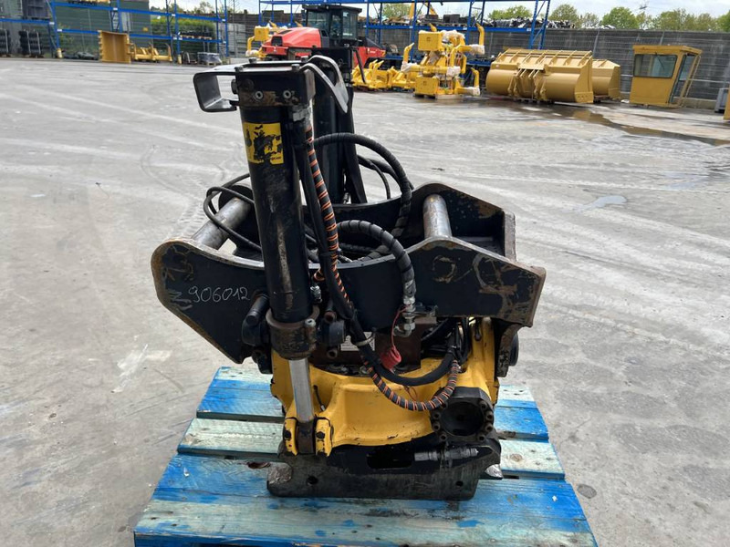 Engcon EC226-S70-70-SS10 - Lisälaitteet - Rakennuskoneet: kuva Engcon EC226-S70-70-SS10 - Lisälaitteet - Rakennuskoneet Engcon EC226-S70-70-SS10 - Lisälaitteet - Rakennuskoneet: kuva Engcon EC226-S70-70-SS10 - Lisälaitteet - Rakennuskoneet