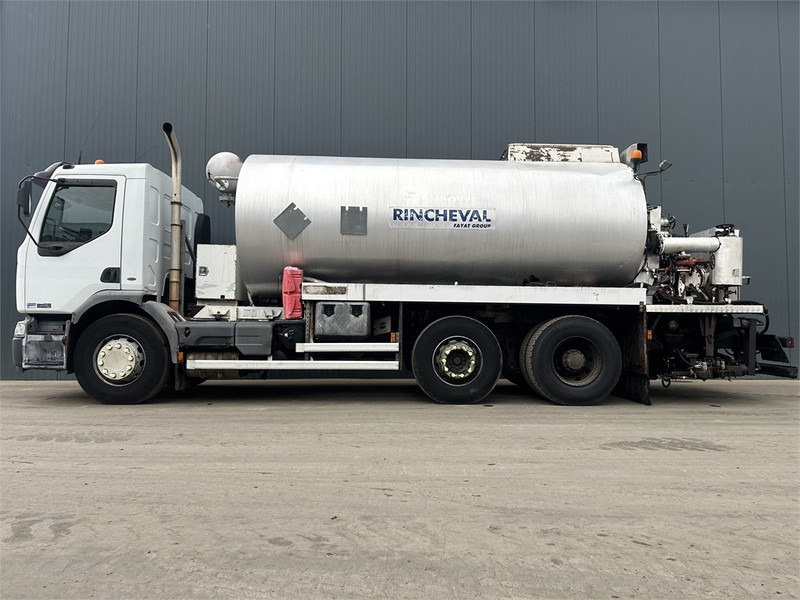 Renault Rincheval - 12.000 Liter - Bitumin levittäjä: kuva Renault Rincheval - 12.000 Liter - Bitumin levittäjä Renault Rincheval - 12.000 Liter - Bitumin levittäjä: kuva Renault Rincheval - 12.000 Liter - Bitumin levittäjä