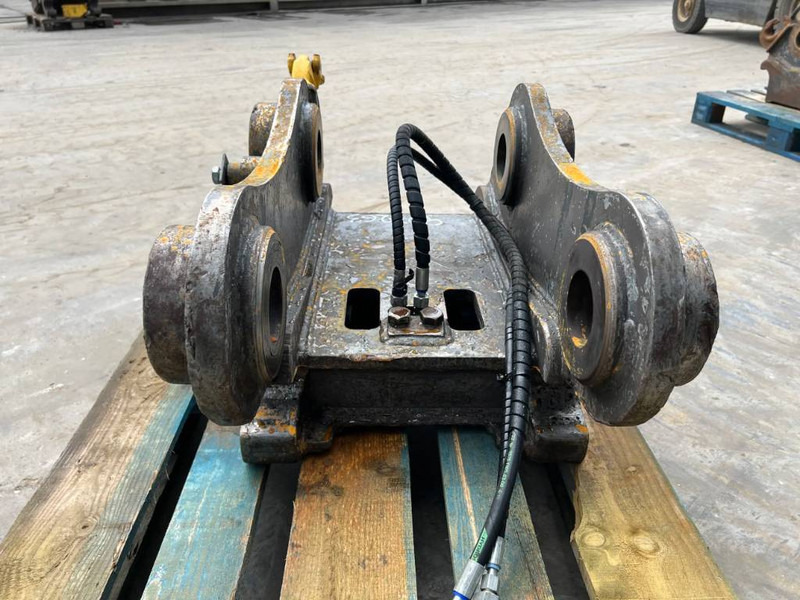 Pikaliitin - Rakennuskoneet SMP S70 - 323D: kuva Pikaliitin - Rakennuskoneet SMP S70 - 323D