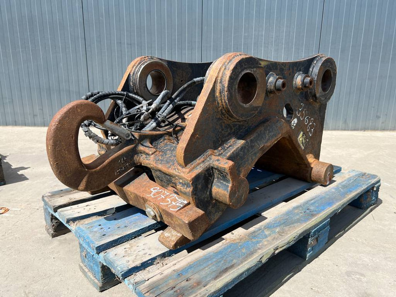 Verachtert CW45S - 330F - Pikaliitin - Rakennuskoneet: kuva Verachtert CW45S - 330F - Pikaliitin - Rakennuskoneet Verachtert CW45S - 330F - Pikaliitin - Rakennuskoneet: kuva Verachtert CW45S - 330F - Pikaliitin - Rakennuskoneet