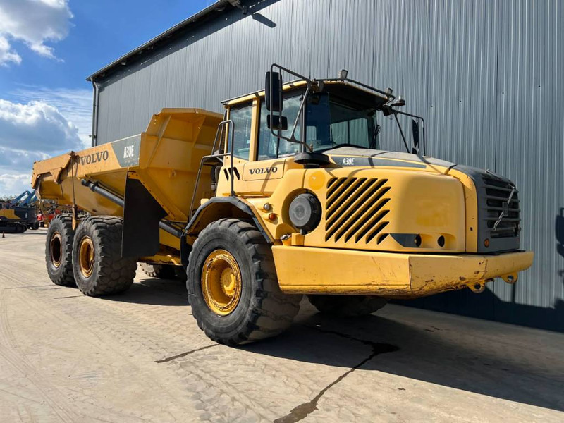 Volvo A 30 E - Nivelkippiauto: kuva Volvo A 30 E - Nivelkippiauto Volvo A 30 E - Nivelkippiauto: kuva Volvo A 30 E - Nivelkippiauto