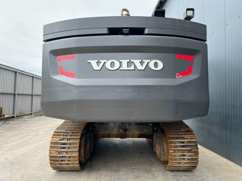 Volvo EC380E HR UHD - Telakaivukone: kuva Volvo EC380E HR UHD - Telakaivukone Volvo EC380E HR UHD - Telakaivukone: kuva Volvo EC380E HR UHD - Telakaivukone