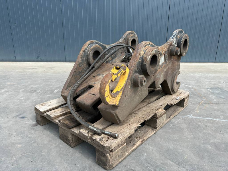 Volvo S3 / 352F - Pikaliitin - Rakennuskoneet: kuva Volvo S3 / 352F - Pikaliitin - Rakennuskoneet Volvo S3 / 352F - Pikaliitin - Rakennuskoneet: kuva Volvo S3 / 352F - Pikaliitin - Rakennuskoneet
