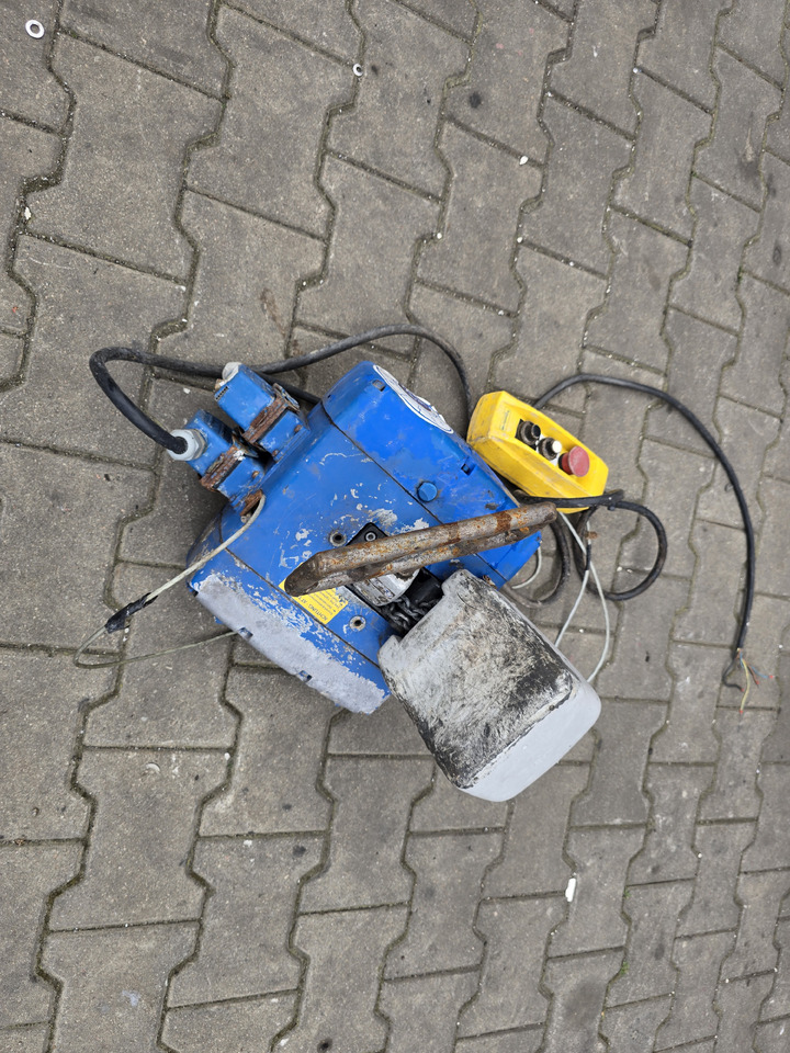 ABUS GM 1 - Mönkijä: kuva ABUS GM 1 - Mönkijä ABUS GM 1 - Mönkijä: kuva ABUS GM 1 - Mönkijä